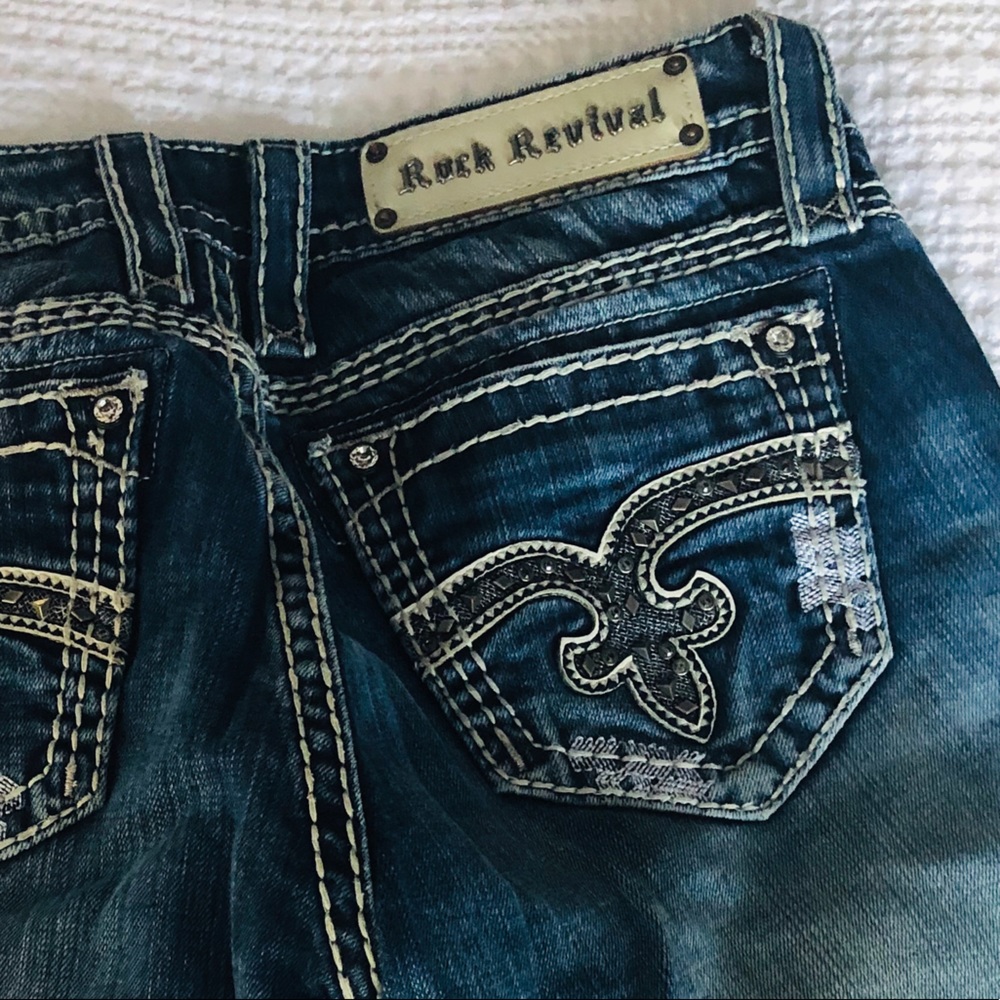 Rock revival jeans hardly worn